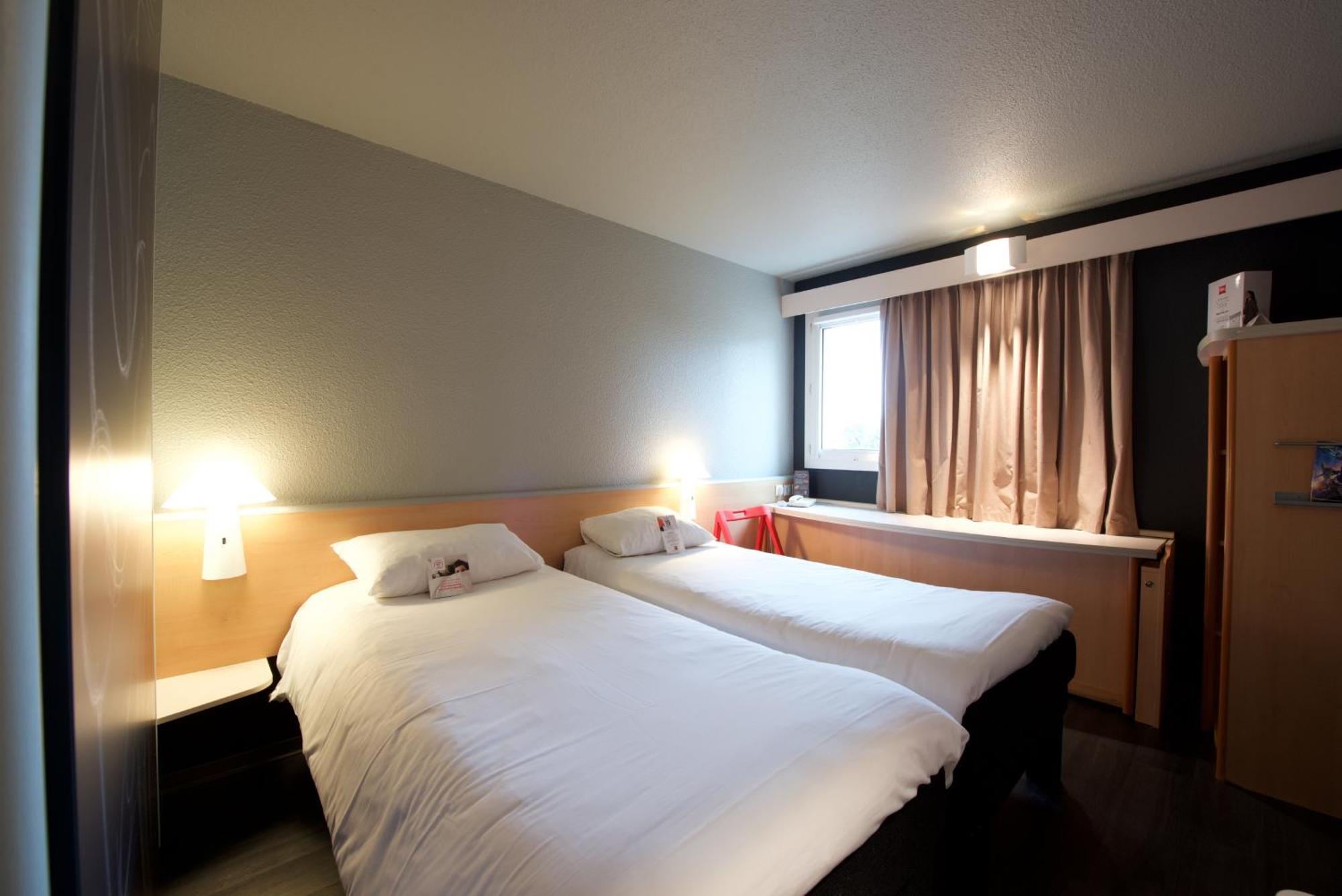 Ibis Pau Lescar Hotel Bilik gambar
