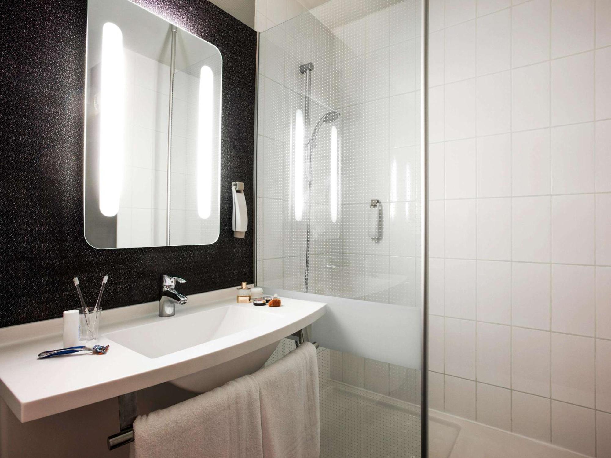Ibis Pau Lescar Hotel Luaran gambar