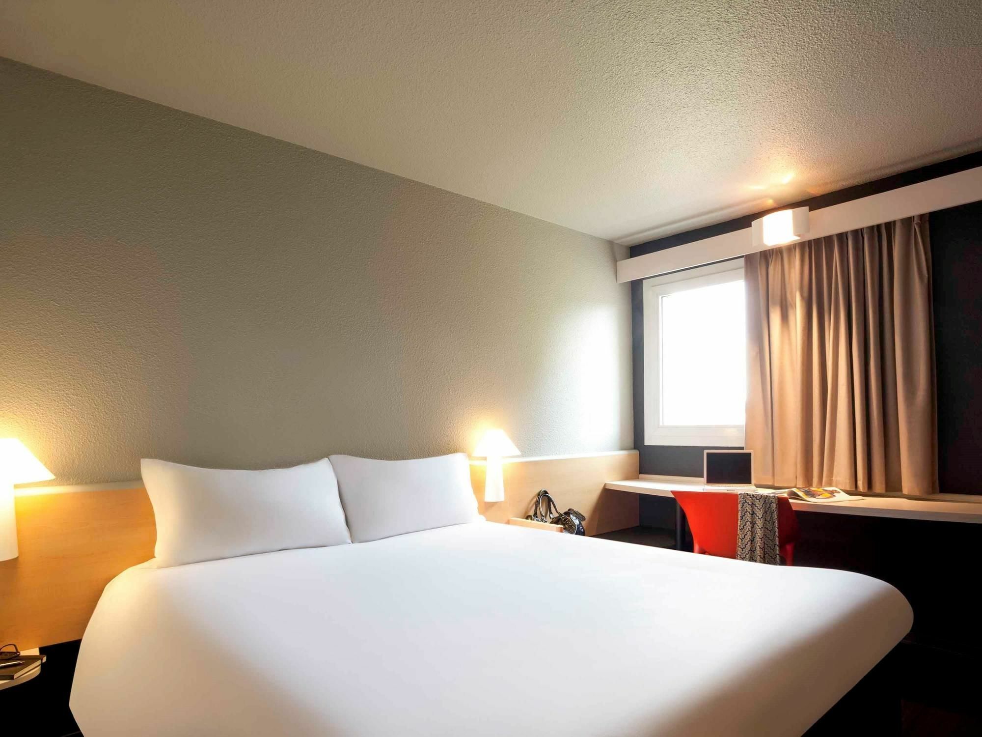 Ibis Pau Lescar Hotel Luaran gambar